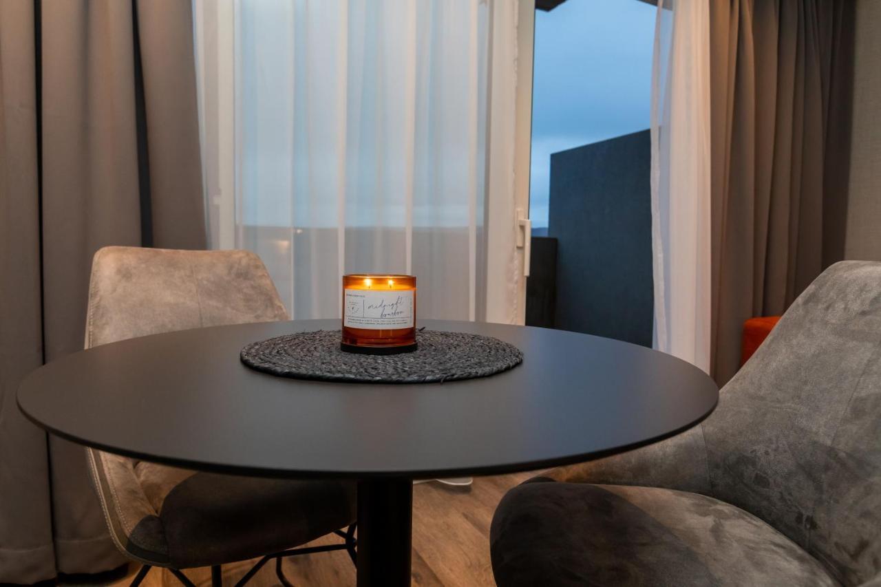 Hotel Halond Akureyri Esterno foto