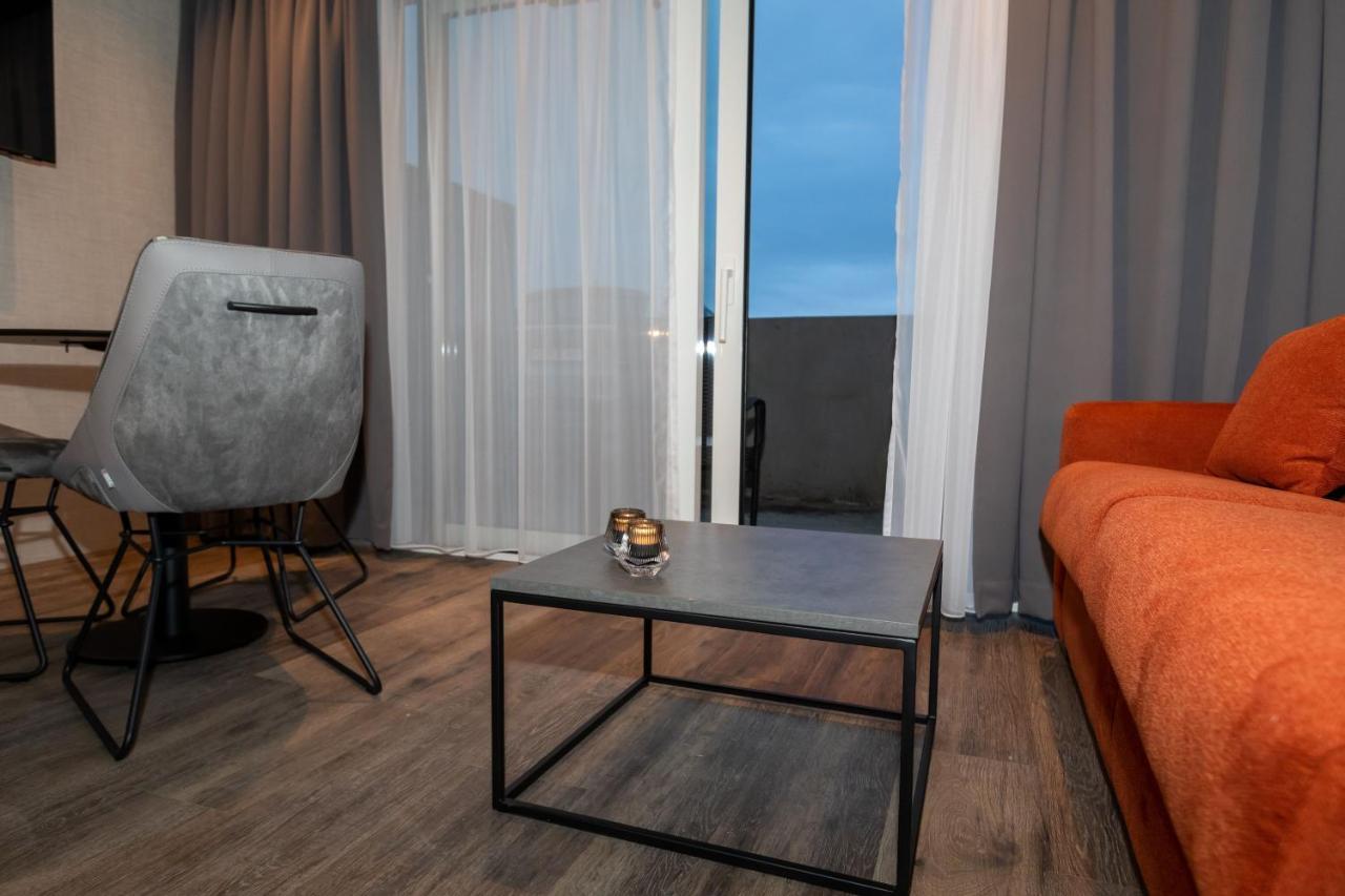 Hotel Halond Akureyri Esterno foto